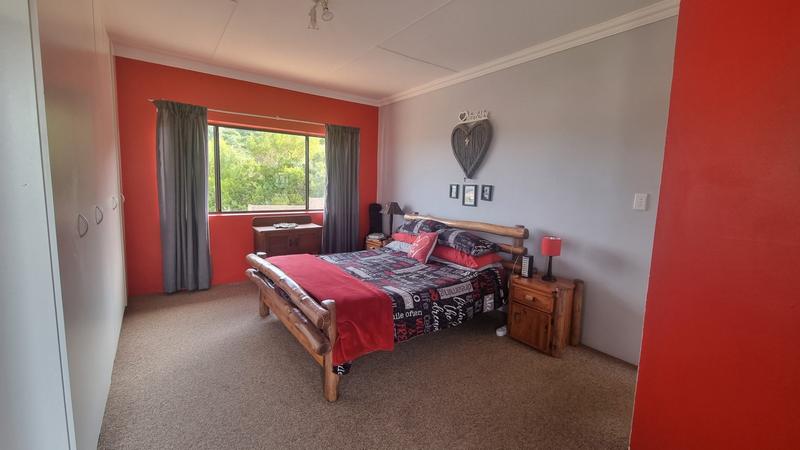 6 Bedroom Property for Sale in Groot Brakrivier Central Western Cape